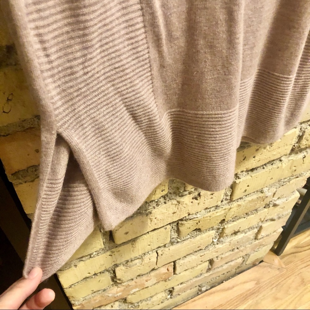Sweater - Picture 2 of 3